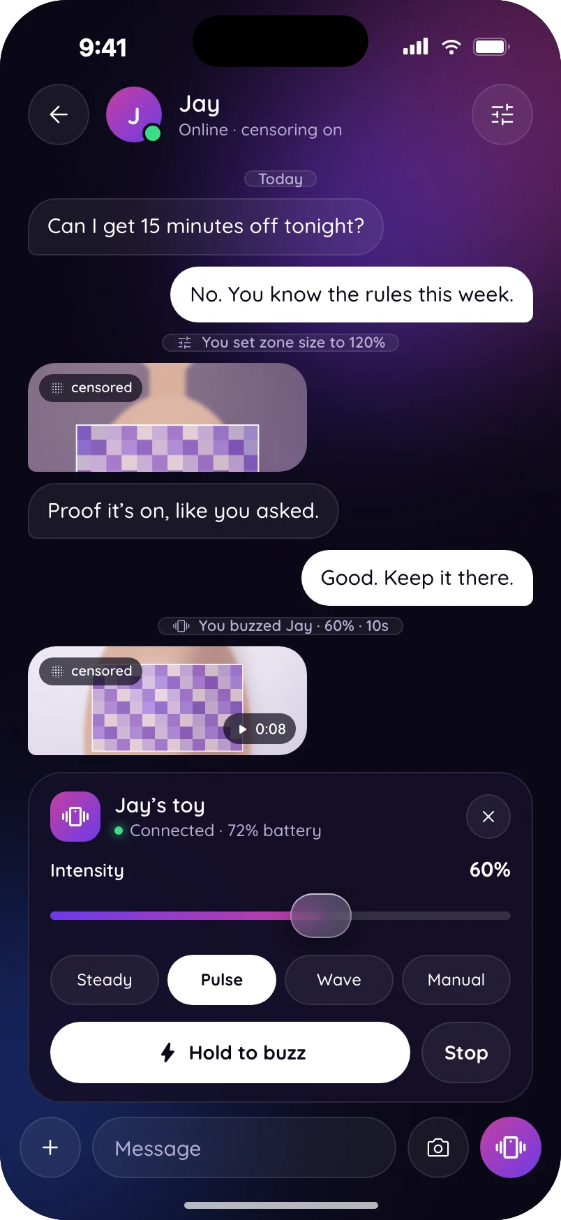 A chat with Jay: messages, censored proof photos and the toy panel with intensity and patterns.